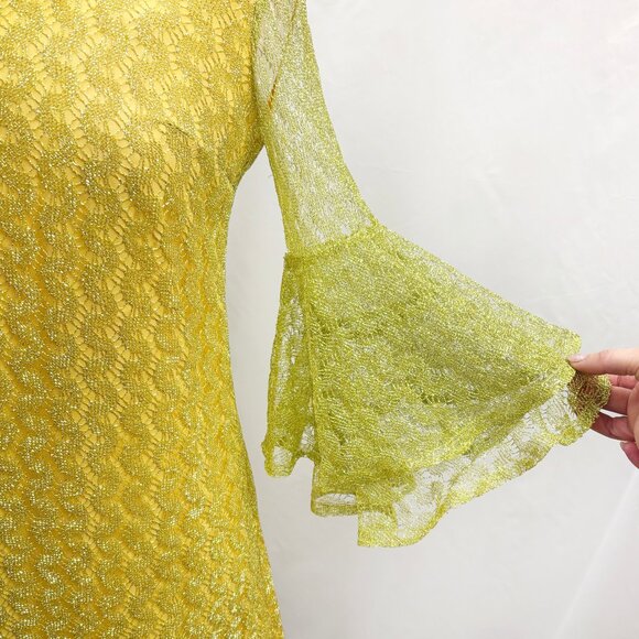 Vintage metallic chartreuse bell sleeve dress - fits like a Medium - Picture 4 of 6